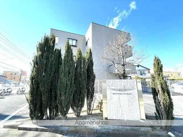 オークス皇山道の外観写真