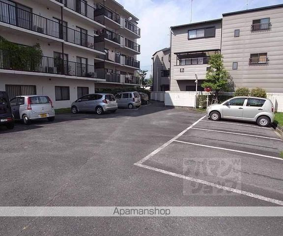 嵯峨スカイハイツの外観写真