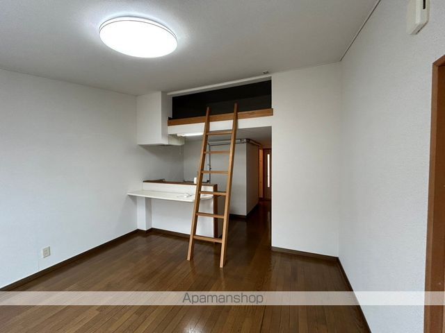 ワンダースリーの内装写真
