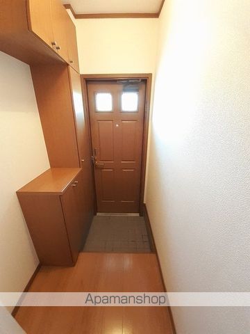 セピアIIの内装写真