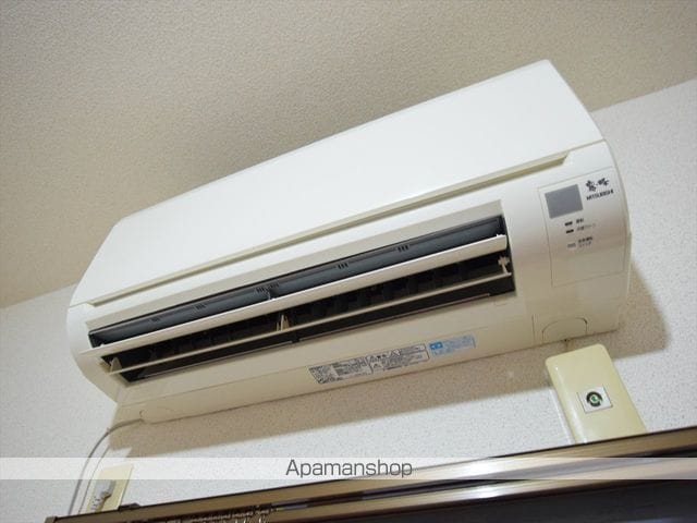 プチメゾンミカドIIの内装写真