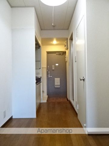 となりの花きゃべつの内装写真
