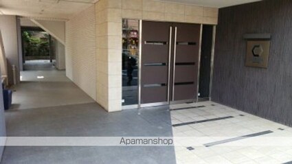 カスタリア住吉[1K/25.61m2]のエントランス