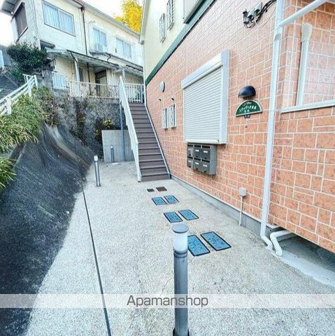 ステュディオ古峯の玄関写真