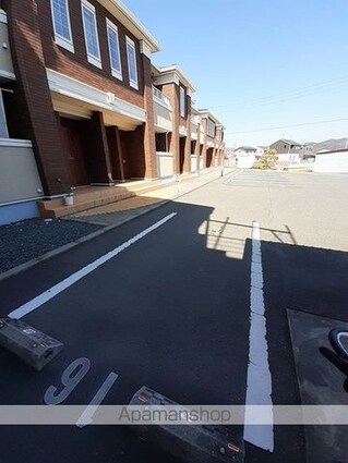 アダージョＢ[2DK/46.83m2]の駐車場