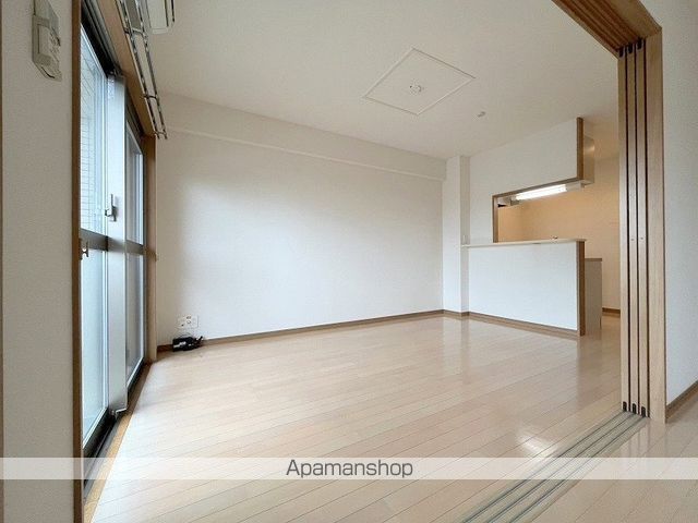 SKY DESIGNIIの内装写真