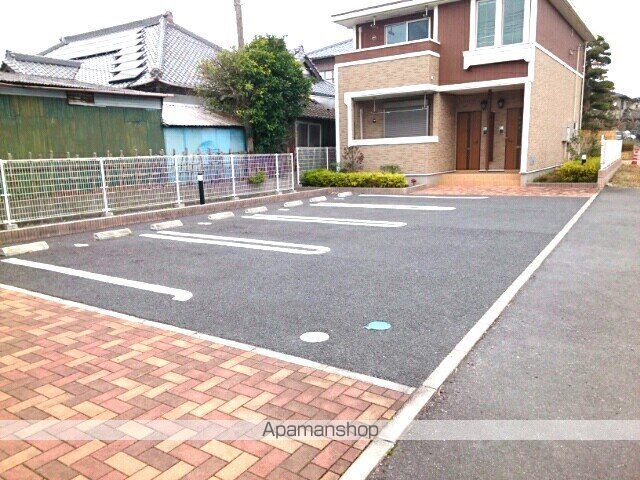 クラール・イリサIIのその他写真