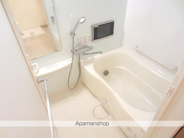 ピアッツァIIの内装写真