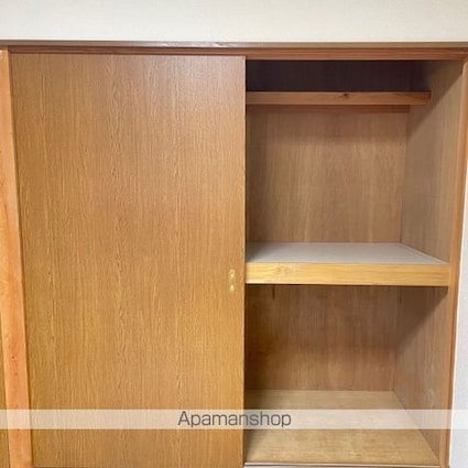 メゾンドリーブ[1LDK/38.08m2]の収納