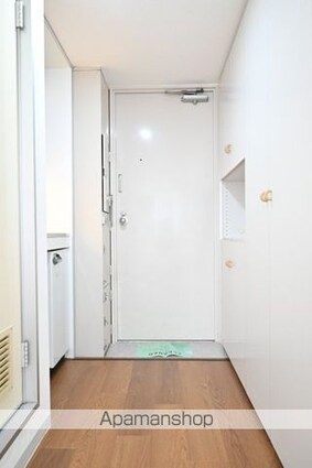 東京都渋谷区代々木２丁目[1R/22.85m2]の玄関1