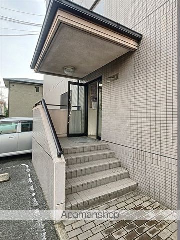 津山線 法界院駅 徒歩29分 5階建 築31年の玄関写真