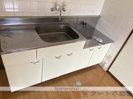 エトワール石手[3DK/63m2]の内装2