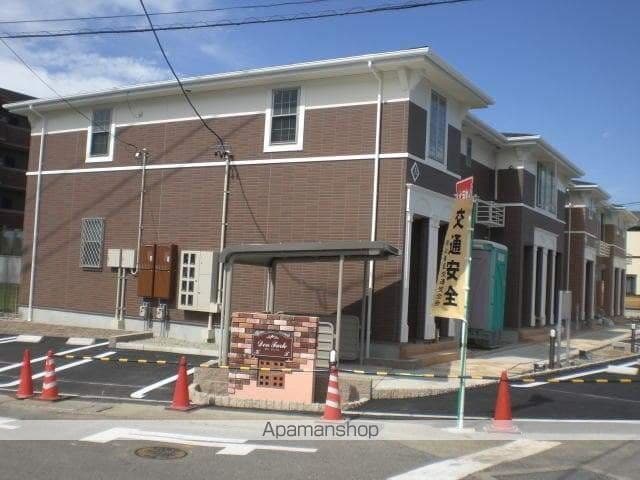 デン ファーレAの玄関写真
