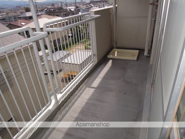 第一磯屋敷マンションの内装写真