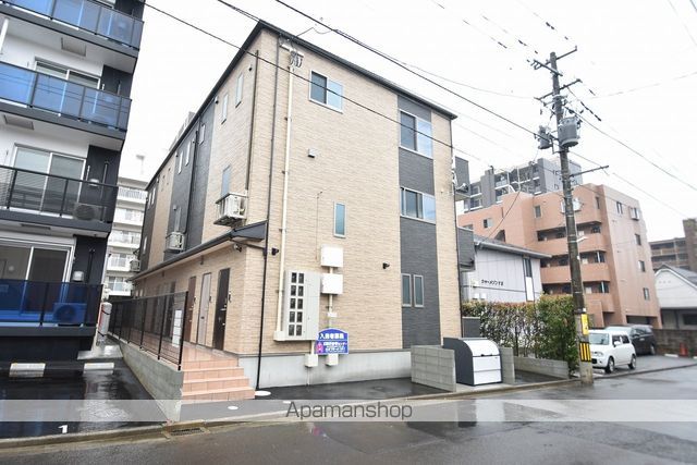 リトスメラン上杉の玄関写真