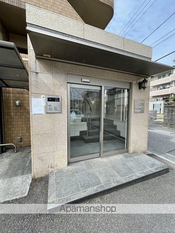 マリベール天龍の玄関写真