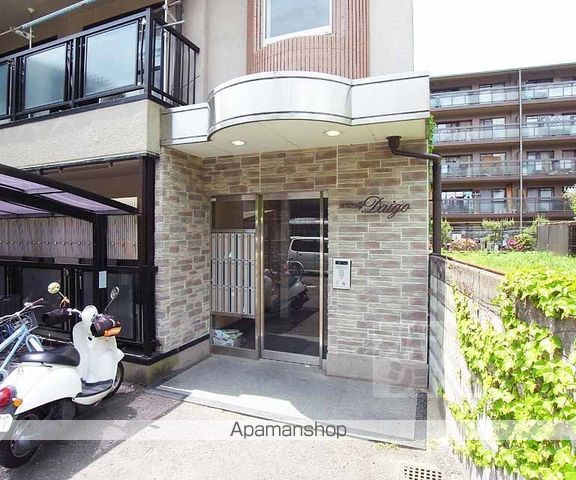 アメニティ醍醐の玄関写真