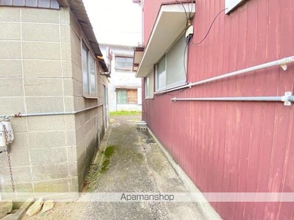 宮武貸家[4K/66.25m2]の共用部1
