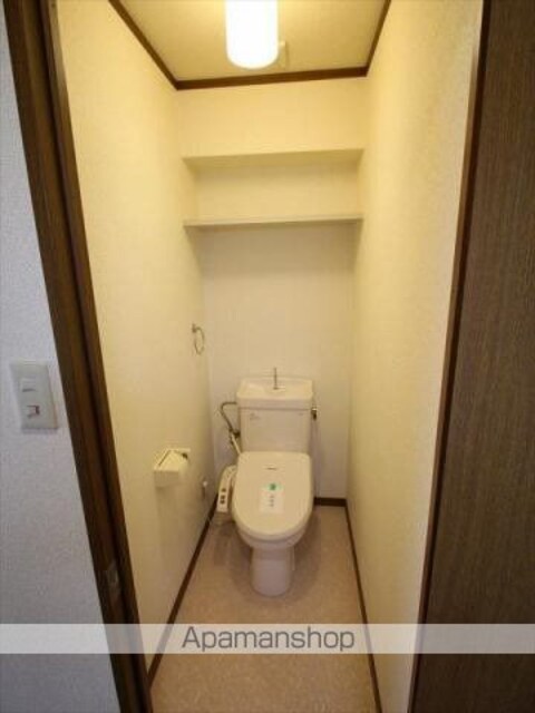 愛媛県松山市本町４丁目[1K/28.35m2]のトイレ