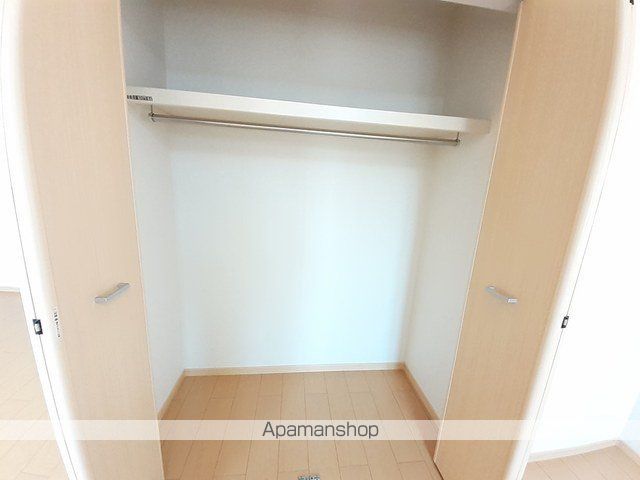 プエンテ エテルノIIの内装写真