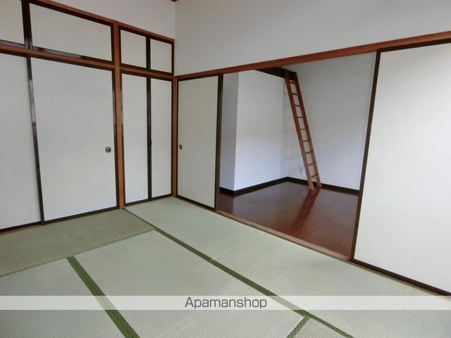 ロイヤルクレストMの内装写真