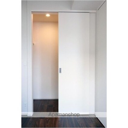 コンフォリア東陽町[1LDK/40.27m2]の収納