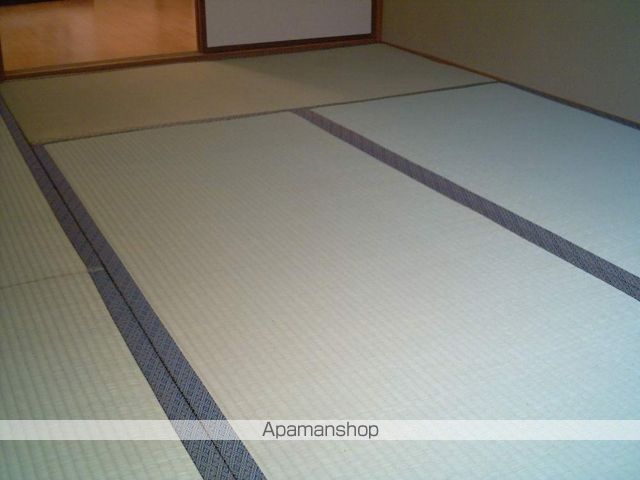 谷九クローバーハイツの内装写真