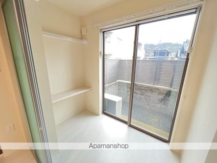 パルティール朝日ヶ丘[1K/33.72m2]のリビング・居間