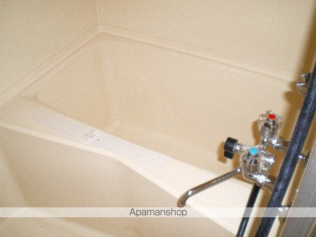 メゾネ山の手の内装写真
