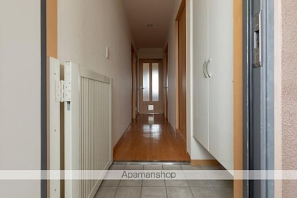 フィネス三渓[2LDK/59.85m2]の玄関