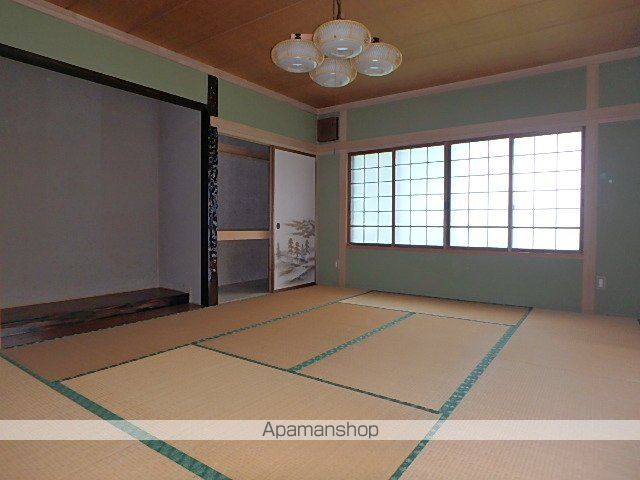 detached 北海道空知郡上砂川町字上砂川町

地図を見る