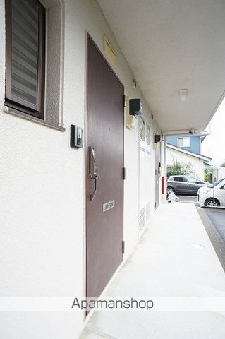 サンデリアーナムーンの玄関写真