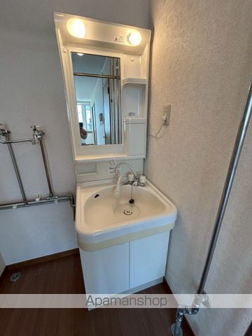 プレキャトランの内装写真