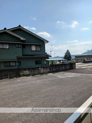 グリーンハイツもりもとＢ[2LDK/54.28m2]の駐車場