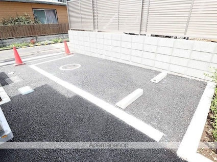 メインステージ立川Ⅲ[1K/21.28m2]の駐車場