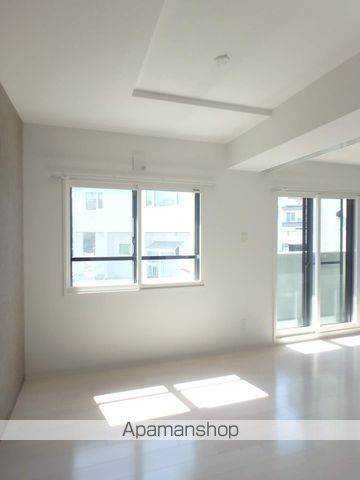 SーRESIDENCE宮の森の内装写真