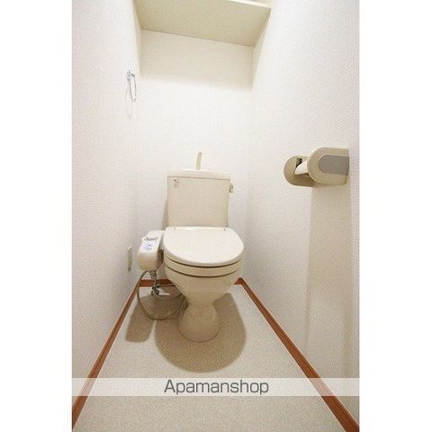 ロイヤルパーク五橋の内装写真