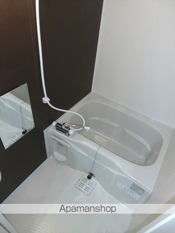 和歌山県和歌山市新通３丁目[1K/30m2]のバス