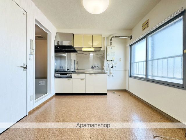 メゾンドフラッシュ富岡の内装写真
