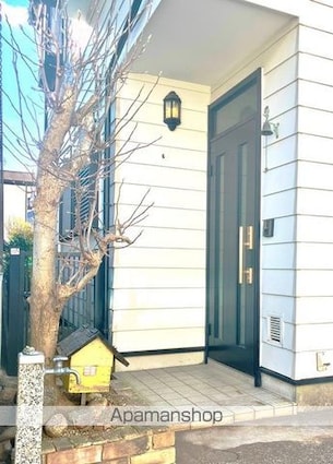 金が谷戸建[3LDK/75.2m2]のエントランス