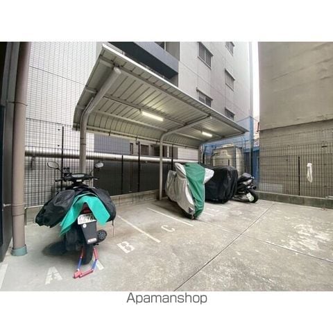 フロンティアコート堺筋本町の内装写真