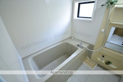 香川県高松市松島町３丁目[3DK/65m2]のバス