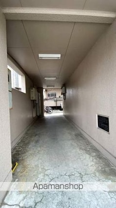 コーポ原[1K/21m2]のエントランス