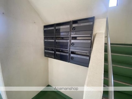 メゾンフジ[2LDK/57m2]の共用部3