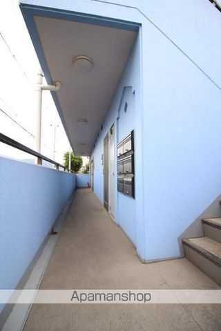 シャトー武本の玄関写真