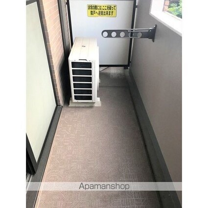 ル　ヴァンヴェール　目白[1K/25.6m2]のバルコニー