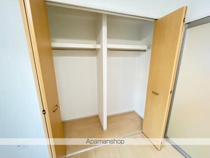 Ｍｏｎｔｅ　Ｌｉｂｒｏ　（モンテリブロ）[1LDK/47.96m2]の収納