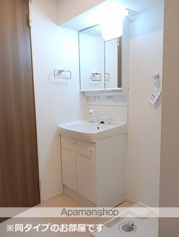 FLAT Y Vの内装写真