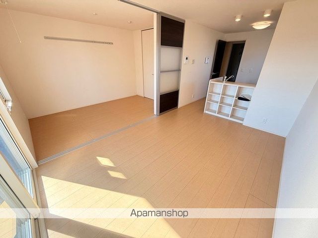 日豊本線 中津駅 徒歩40分 3階建 築11年の内装写真