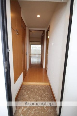 グラビスコート白島の内装写真